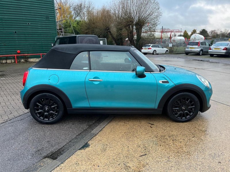 MINI CONVERTIBLE