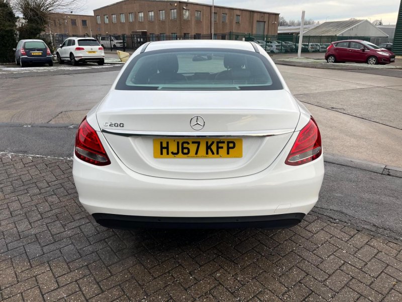 MERCEDES-BENZ C CLASS