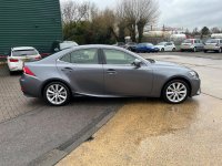 LEXUS IS