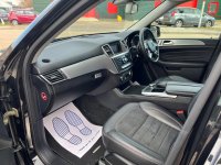 MERCEDES-BENZ M CLASS