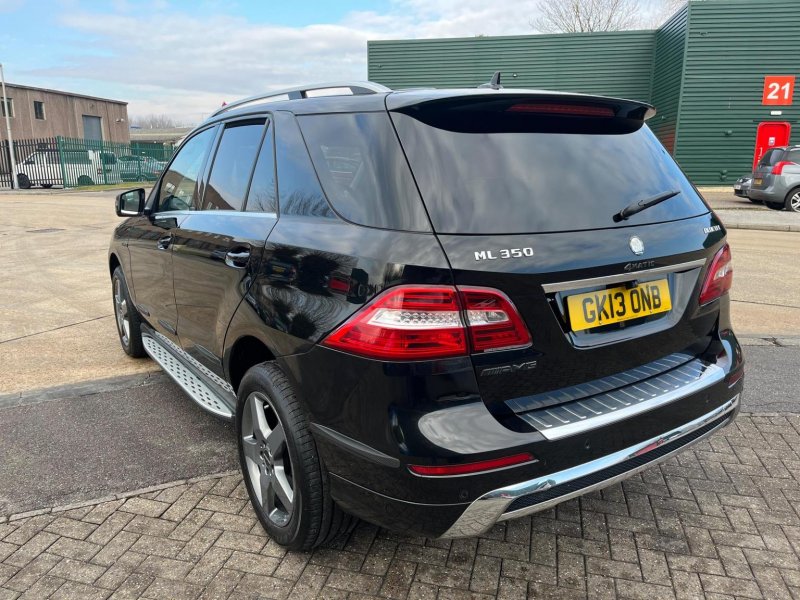 MERCEDES-BENZ M CLASS