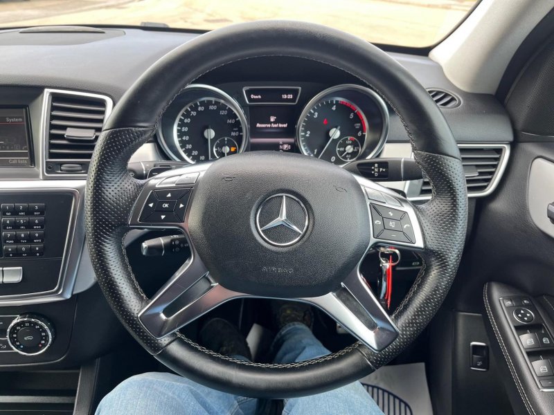 MERCEDES-BENZ M CLASS