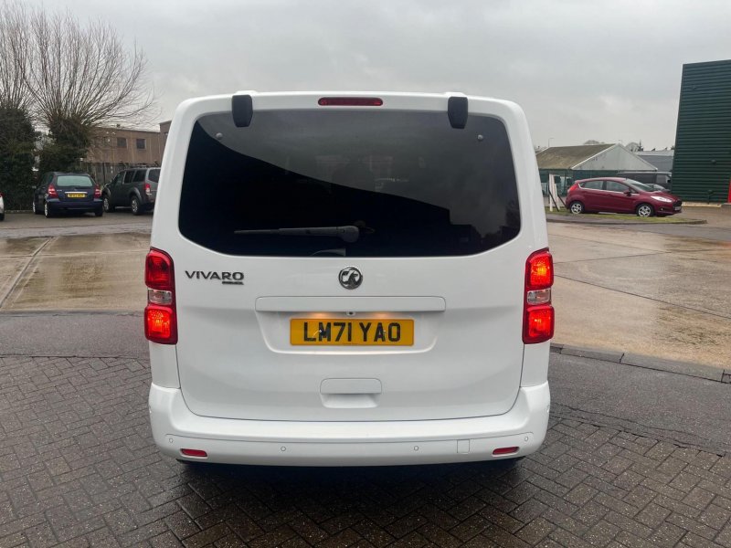 VAUXHALL VIVARO