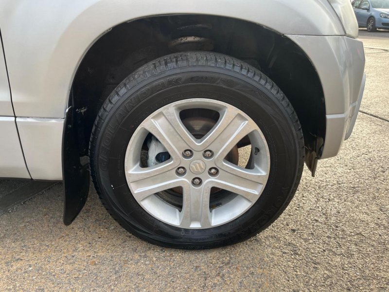 SUZUKI GRAND VITARA