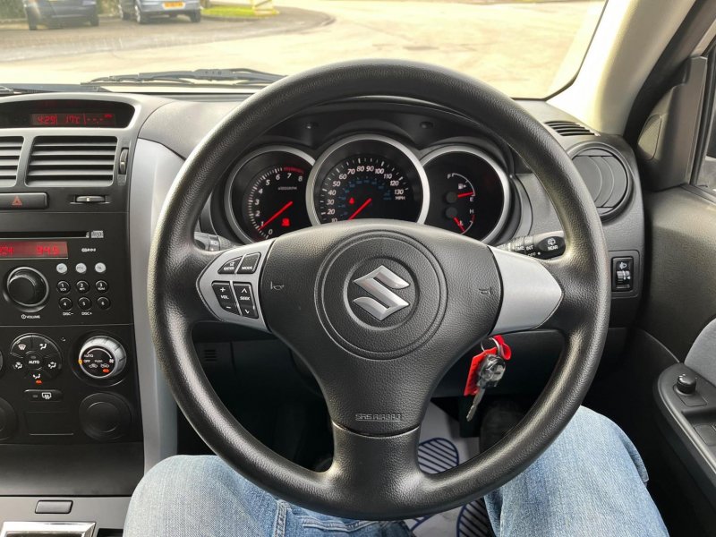 SUZUKI GRAND VITARA