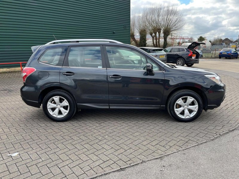 SUBARU FORESTER