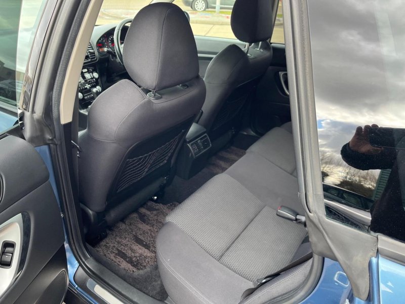 SUBARU OUTBACK