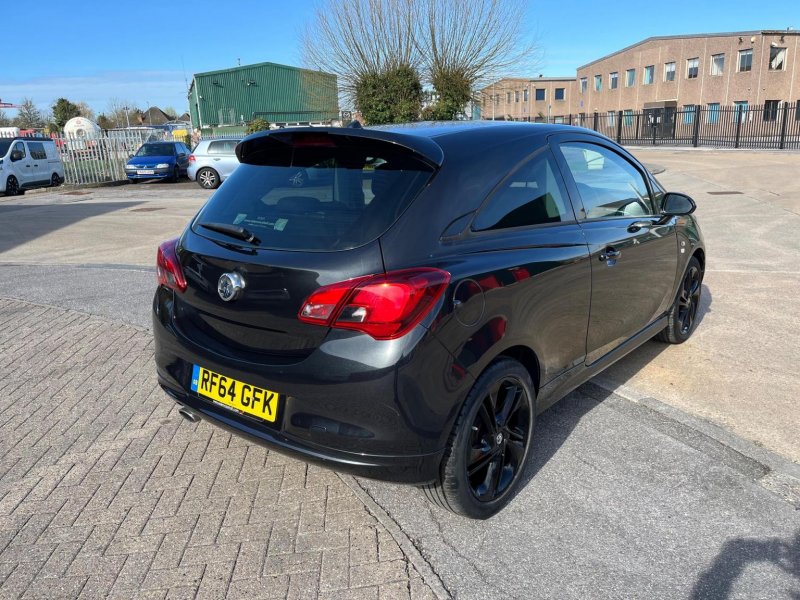 VAUXHALL CORSA