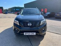 NISSAN NAVARA