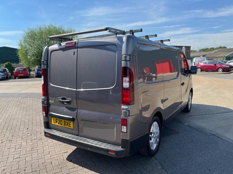 RENAULT TRAFIC