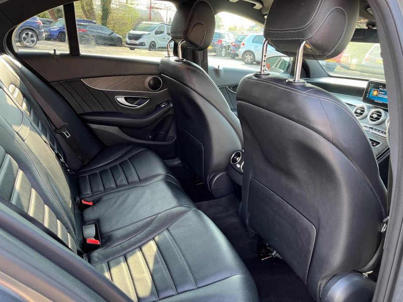 MERCEDES-BENZ C CLASS
