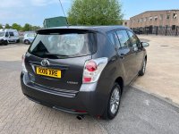 TOYOTA VERSO