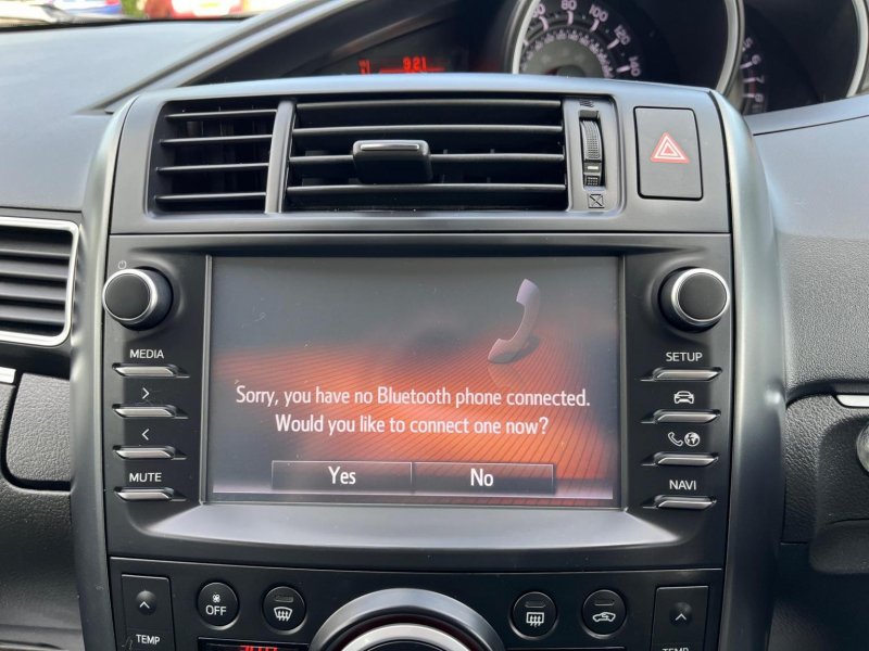 TOYOTA VERSO