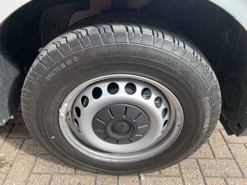 VOLKSWAGEN CRAFTER