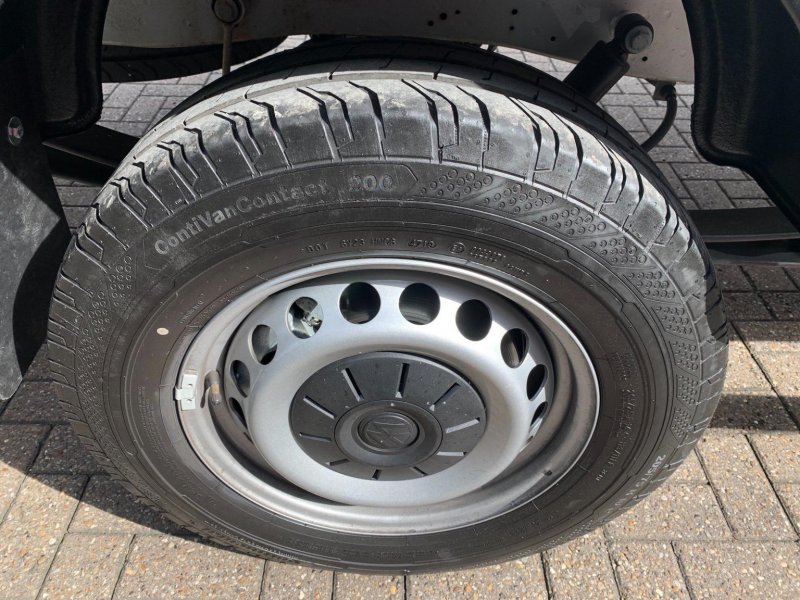 VOLKSWAGEN CRAFTER