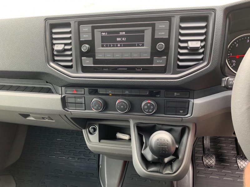 VOLKSWAGEN CRAFTER
