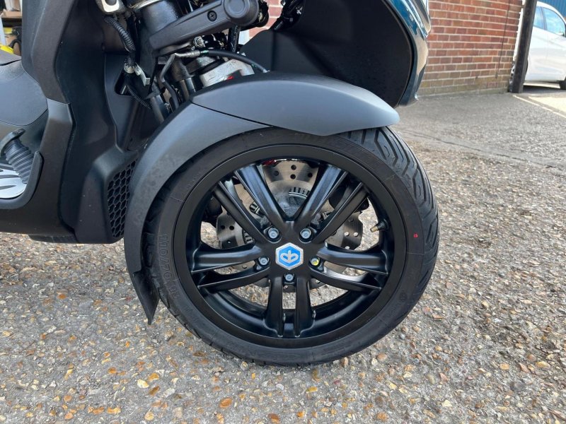 PIAGGIO MP3